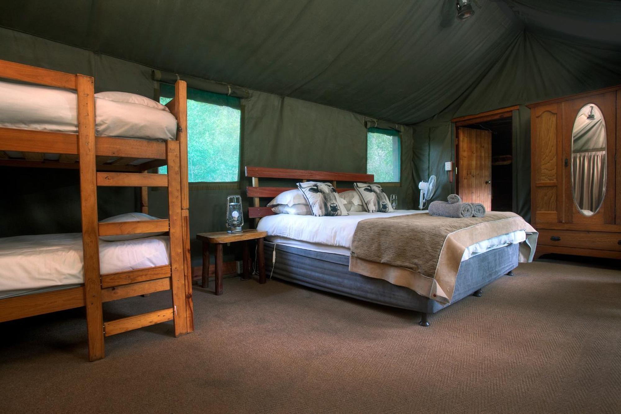 Fernhill Tented Treehouses Rheenendal ภายนอก รูปภาพ